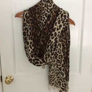 Tolani Leopard Print Pashmina Scarf/Wrap